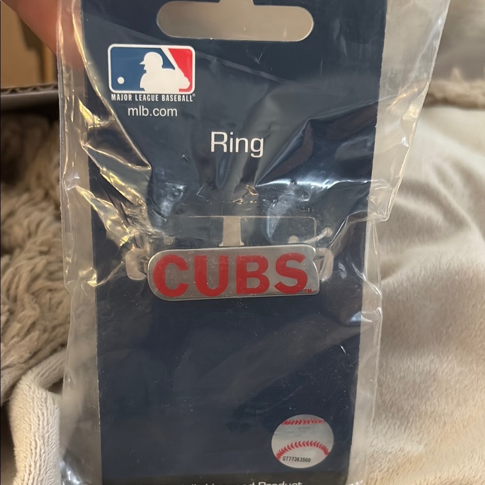 MLB Chicago Cubs Red and Silver Fan Ring